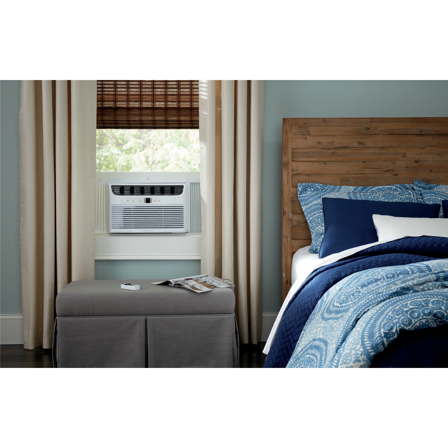 Frigidaire 350-sq ft Window Air Conditioner with Remote ( 115-Volt , 8000-BTU )
