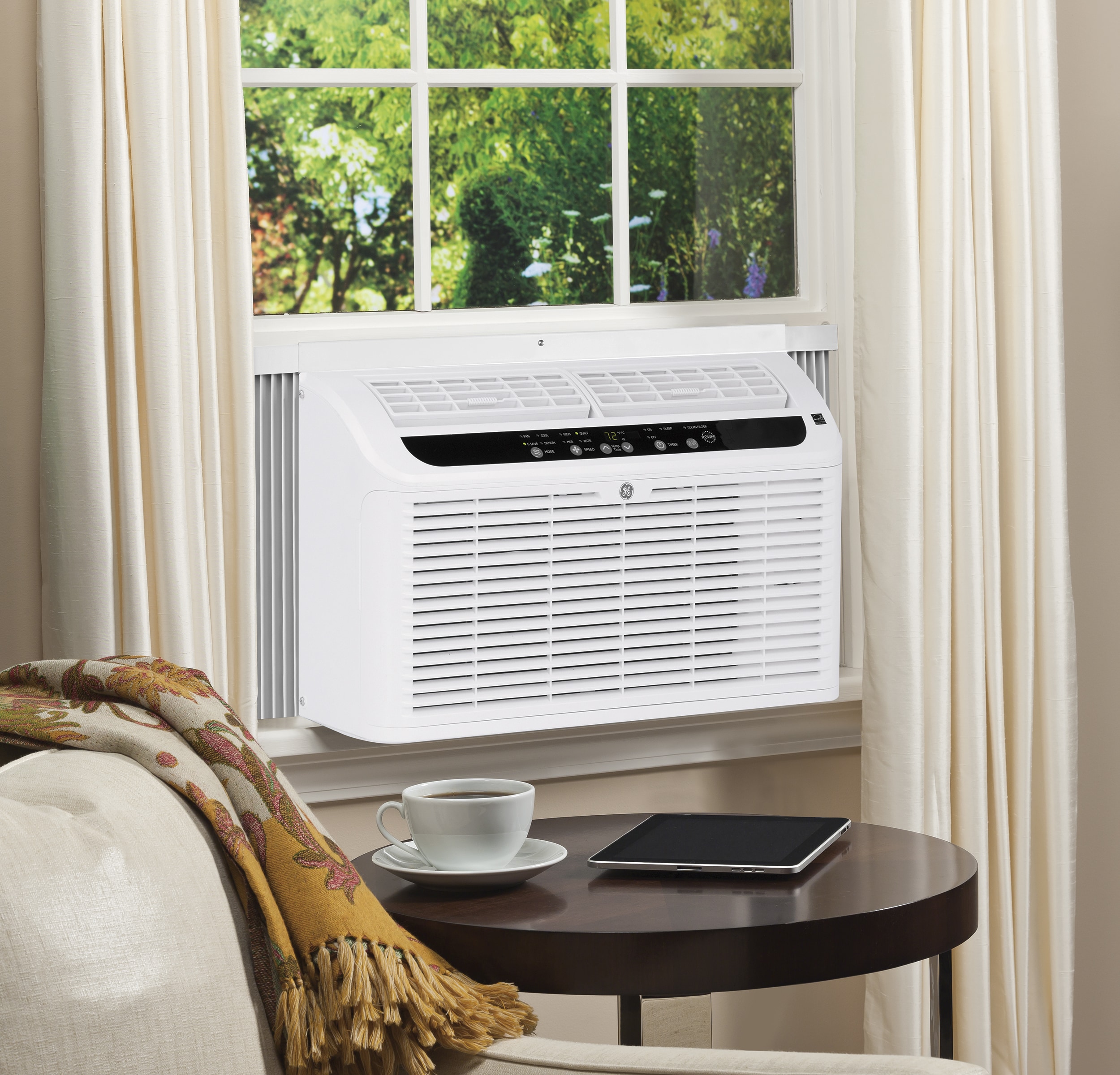GE 250-sq ft Window Air Conditioner with Remote ( 115-Volt , 6150-BTU ) ENERGY STAR Certified
