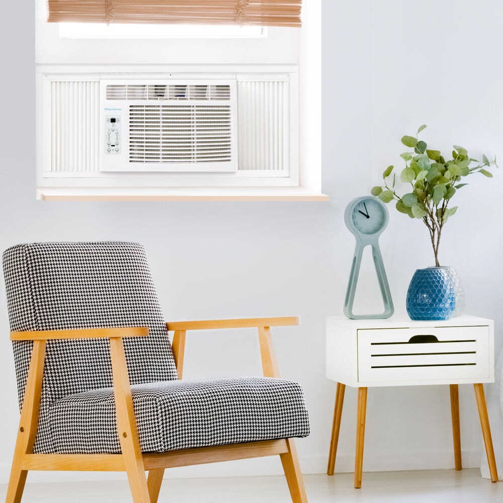Keystone 450-sq ft Window Air Conditioner with Remote ( 115-Volt , 10000-BTU )