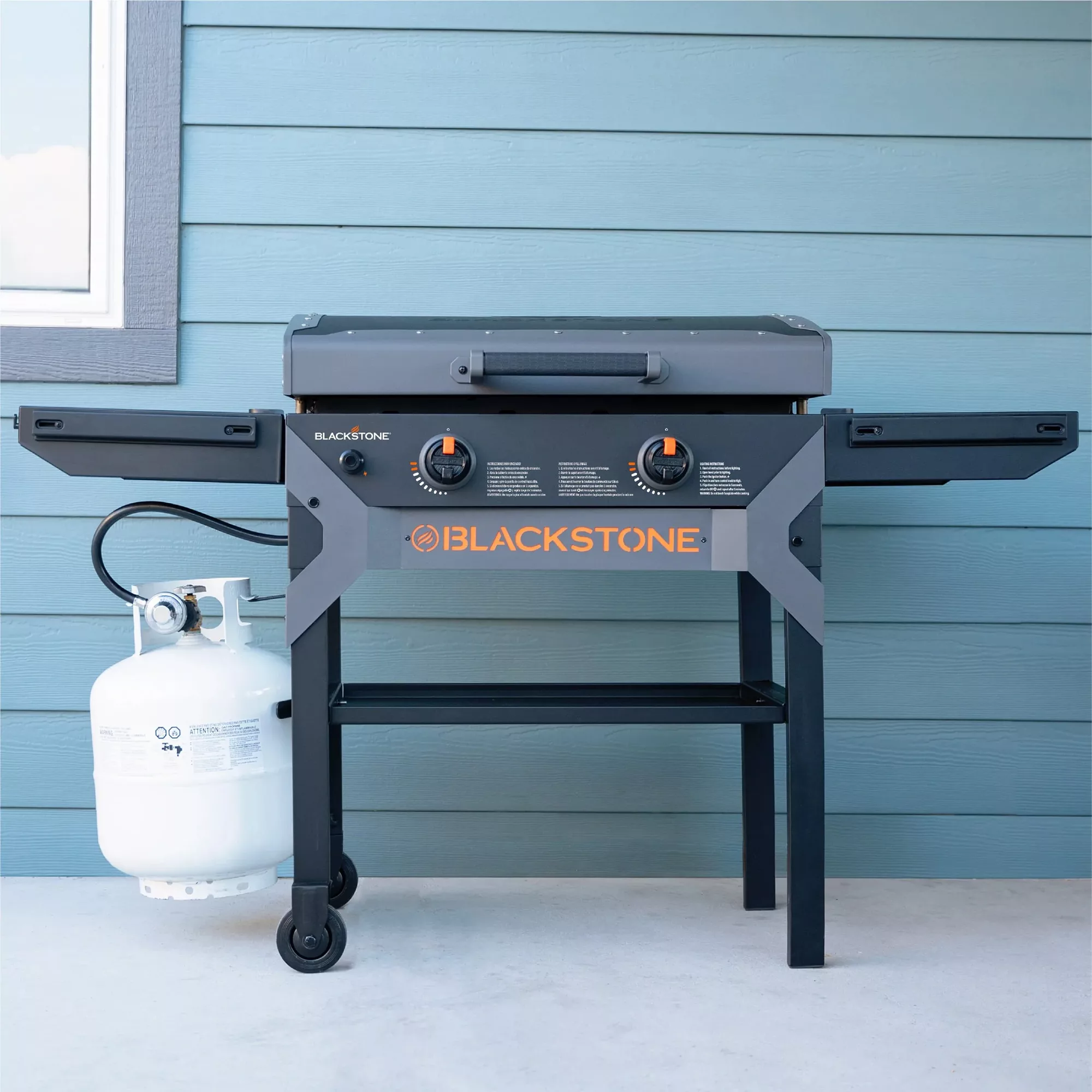 Blackstone Iron Forged 28" Griddle with Hood