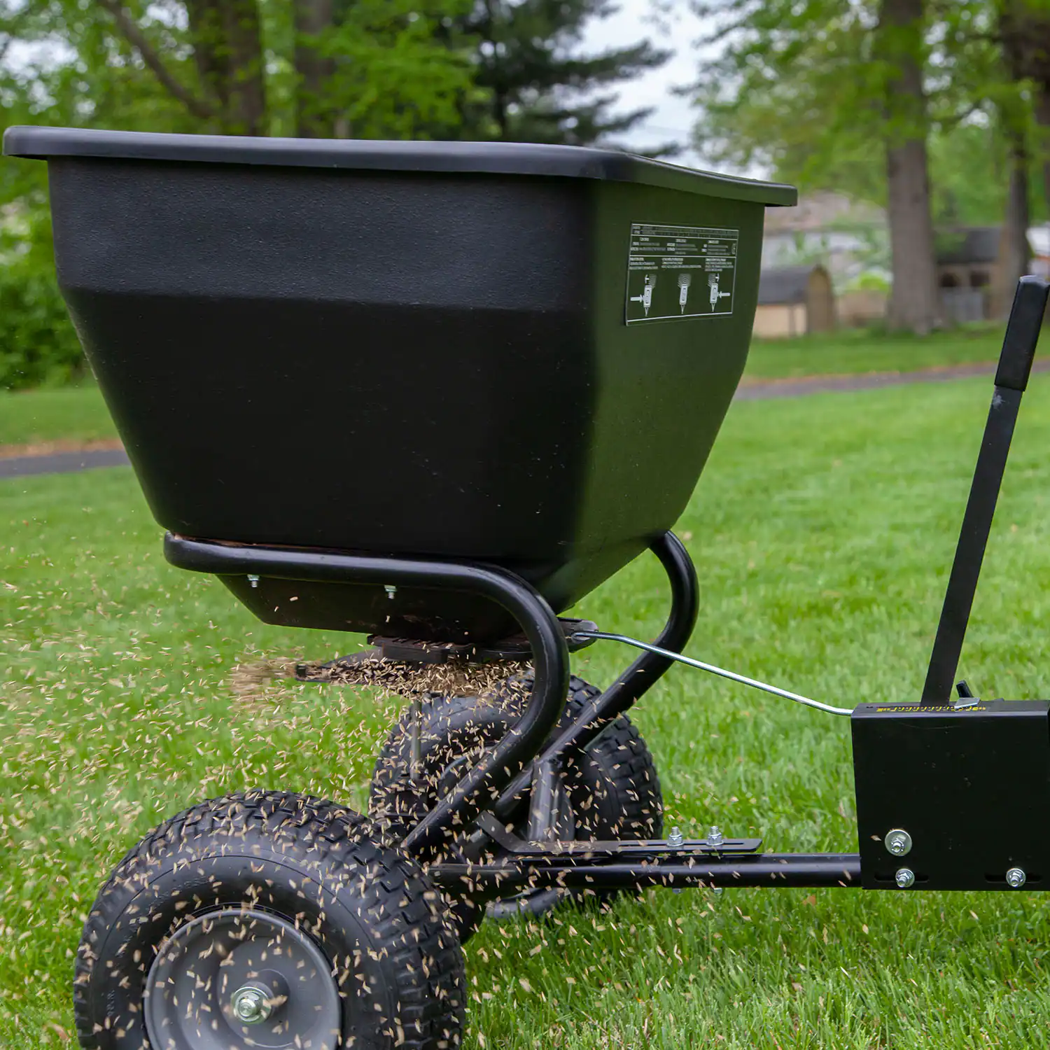 Brinly 175-lb Capacity Broadcast Tow-Behind Spreader
