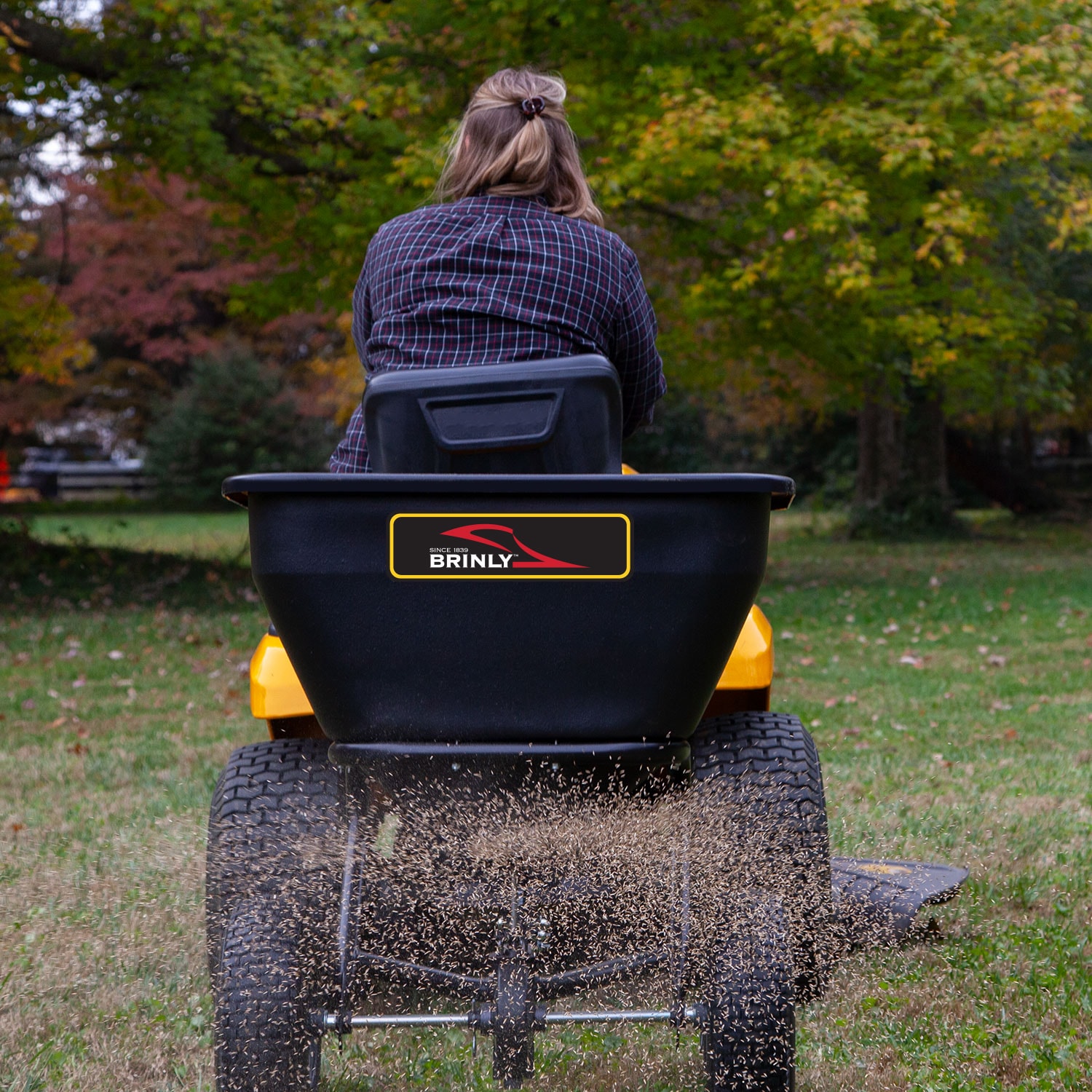 Brinly 175-lb Capacity Broadcast Tow-Behind Spreader