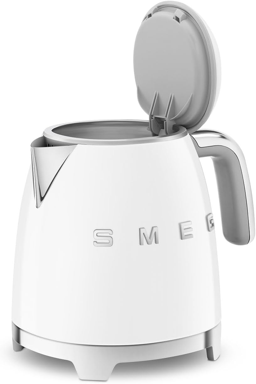 SMEG 50's Retro Style 3-Cup Mini Electric Kettle, White
