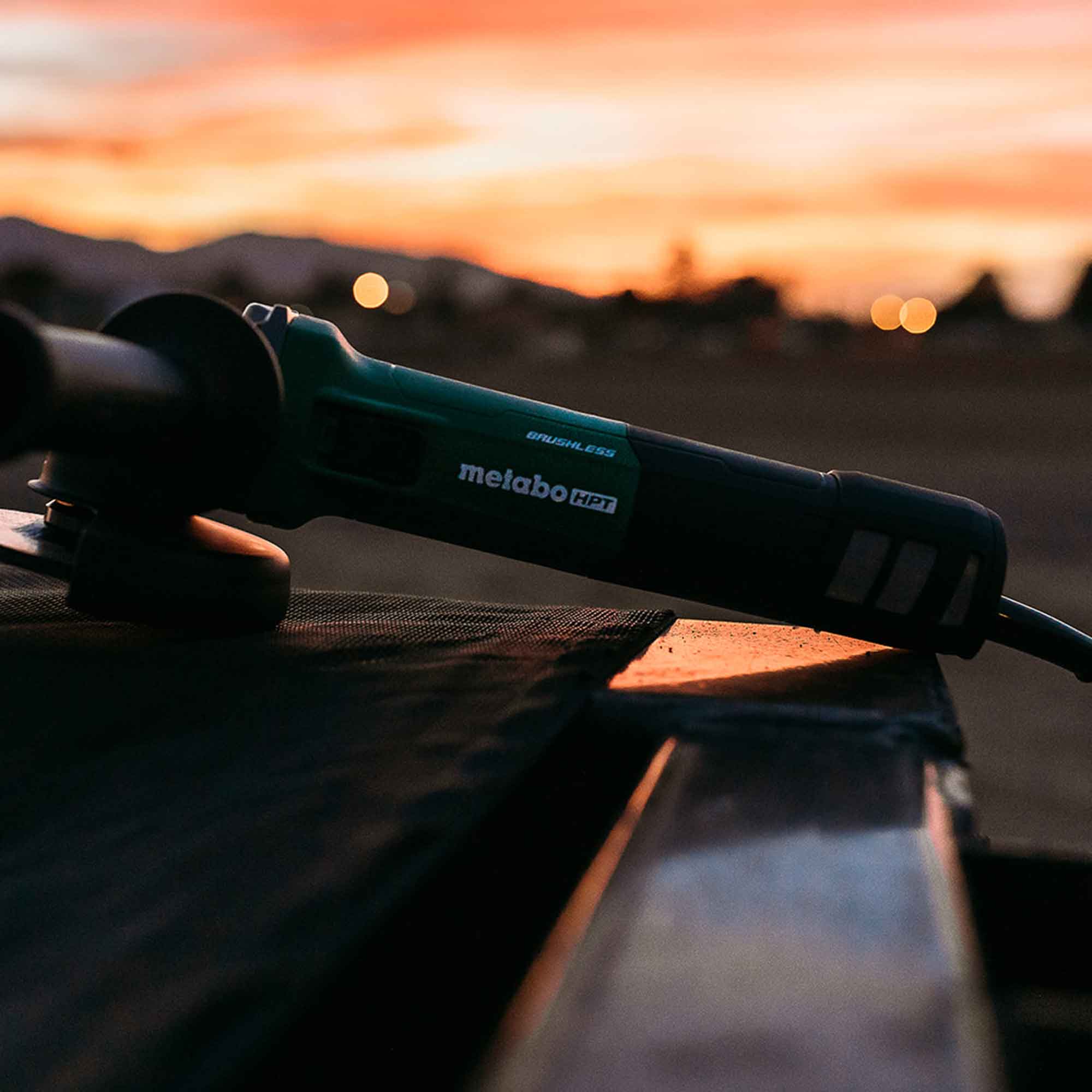 Metabo HPT 4.5-in Sliding switch Switch Brushless Angle grinder