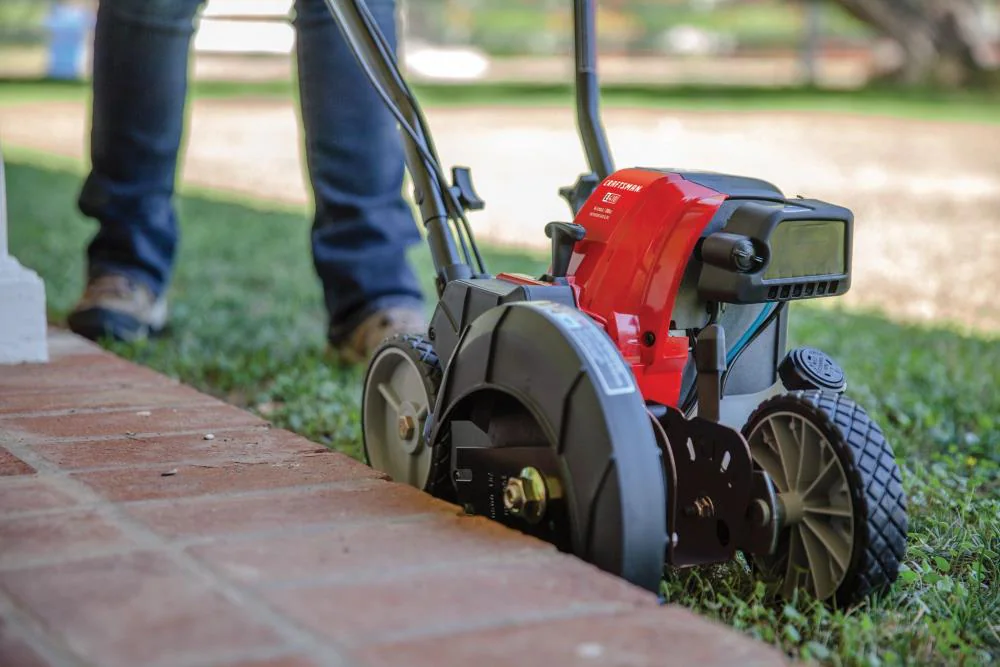 CRAFTSMAN E410 1.75-in Gas Lawn Edger