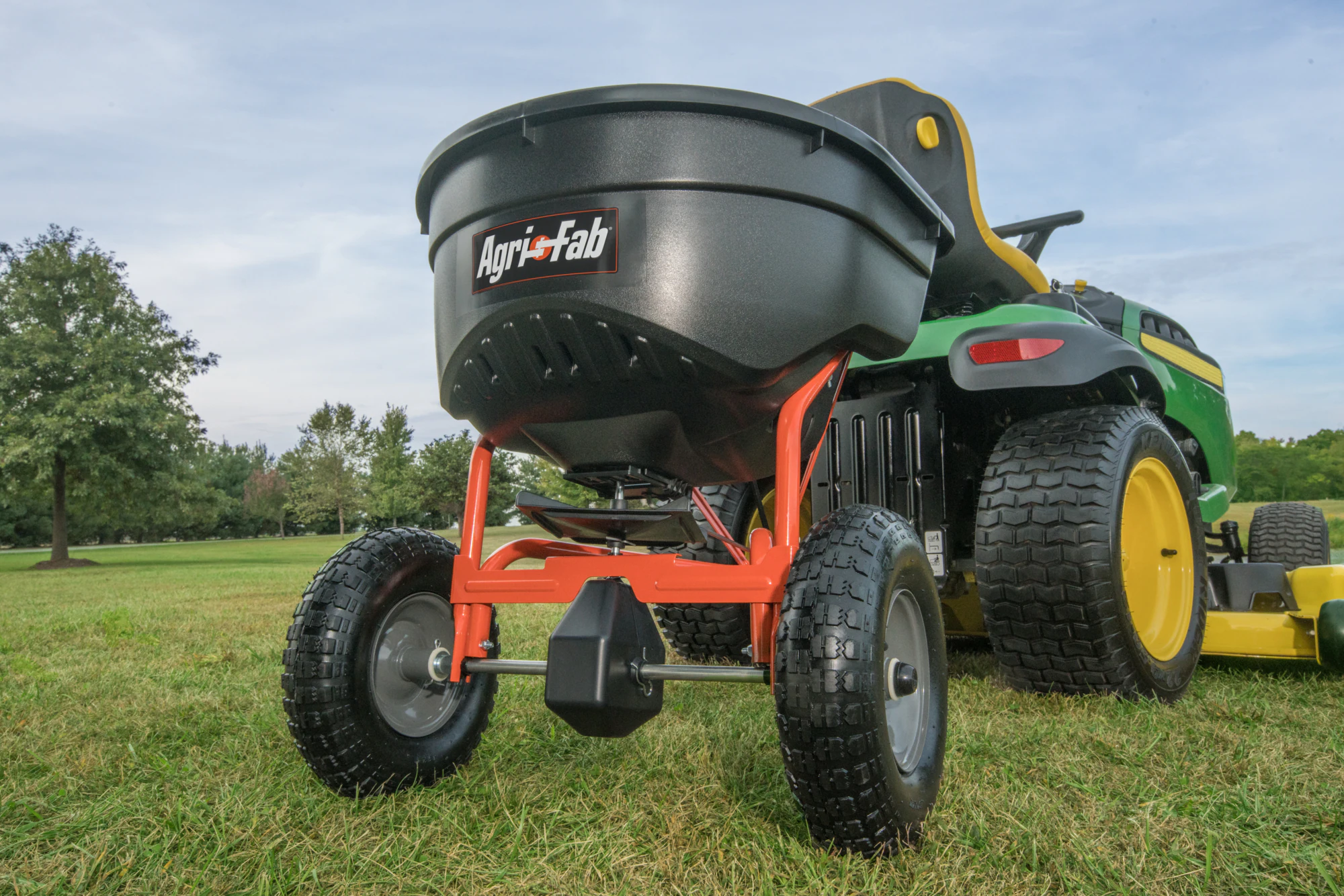 Agri-Fab 130-lb Capacity Broadcast Tow-Behind Spreader