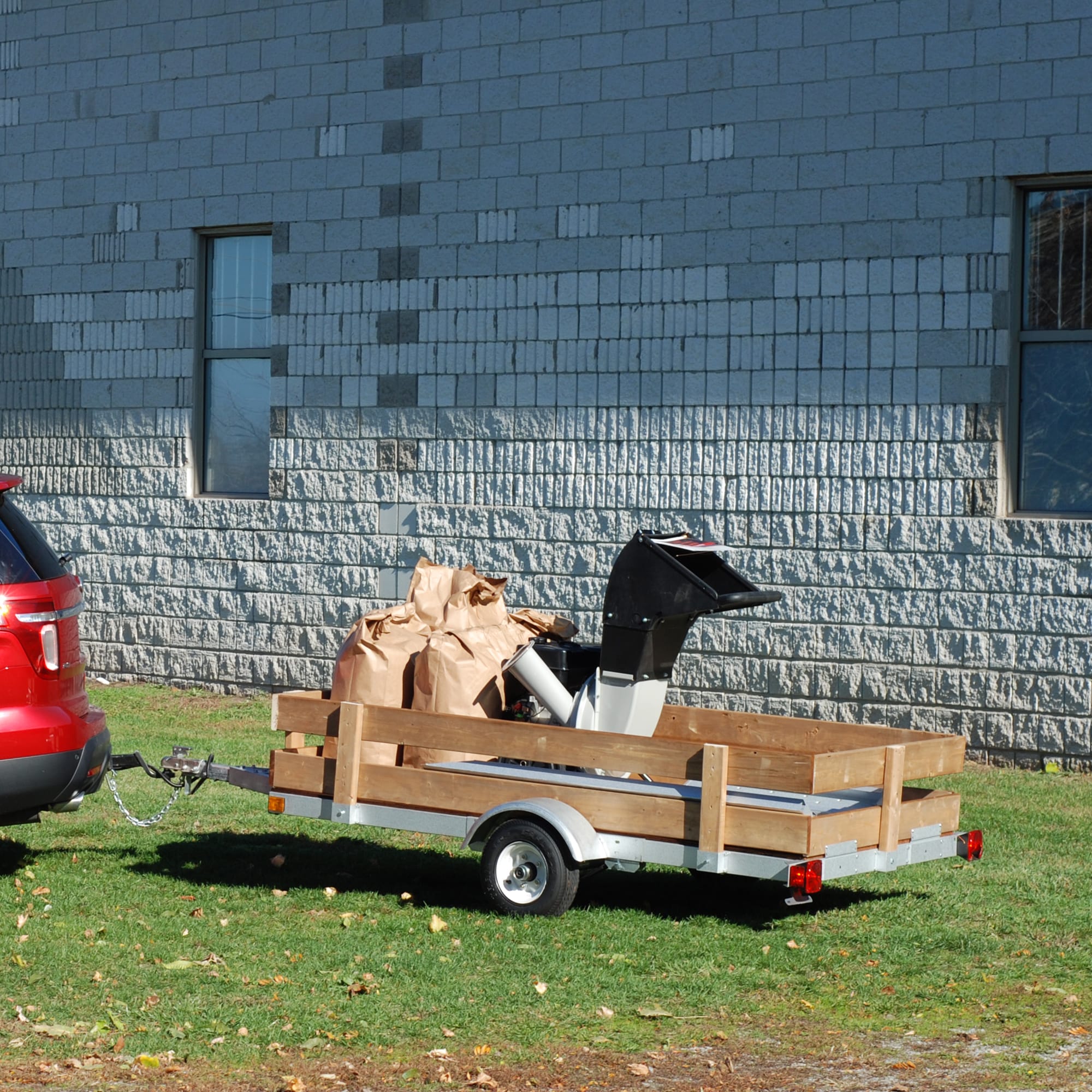 Stirling 4-ft x 8 Steel Utility Trailer (1000-lb Capacity)