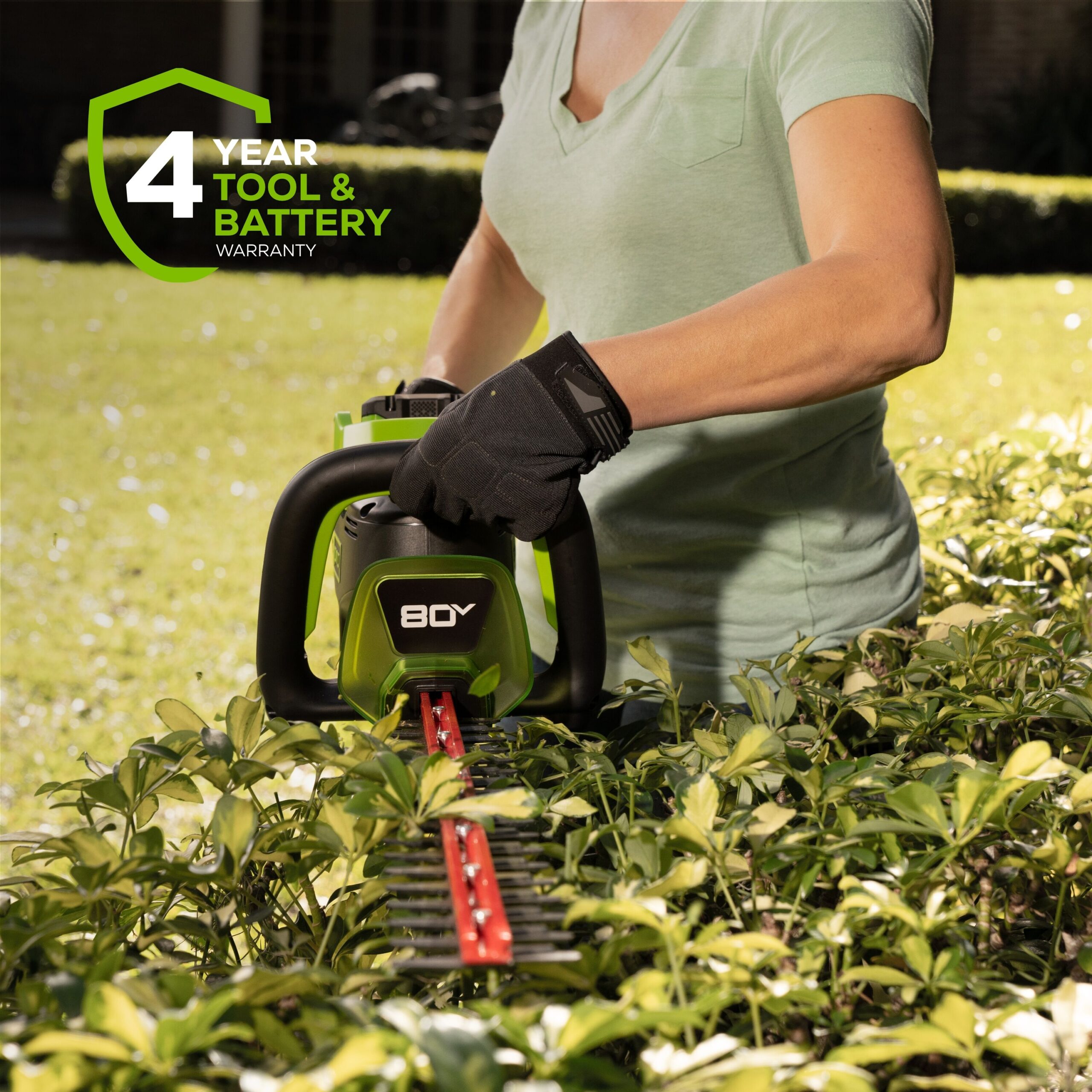 Greenworks 80-volt Max 26-in Battery Hedge Trimmer 2 Ah (Battery and Charger Included)