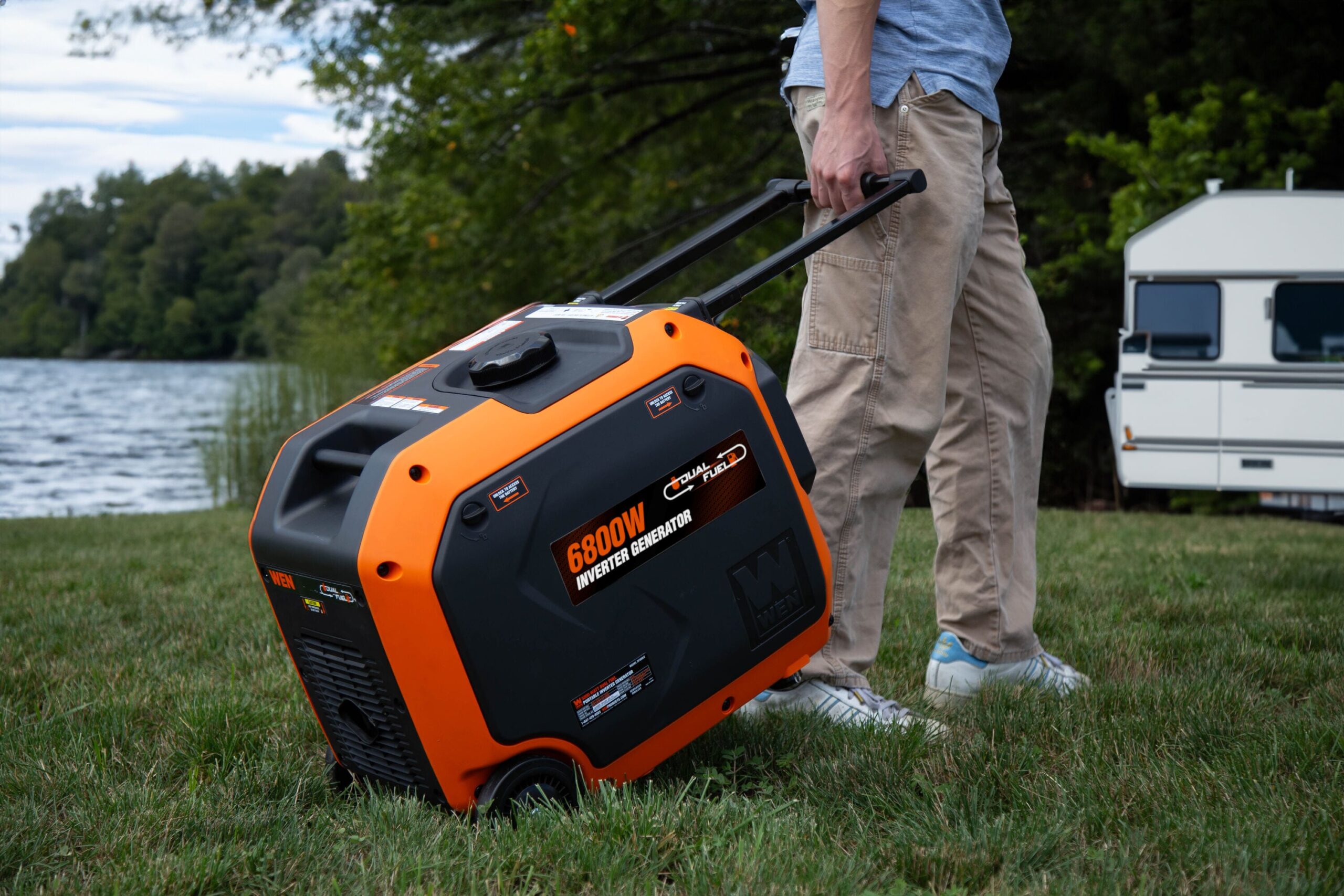 WEN 6800 -Watt Dual Fuel (Gasoline/Propane) Inverter Generator