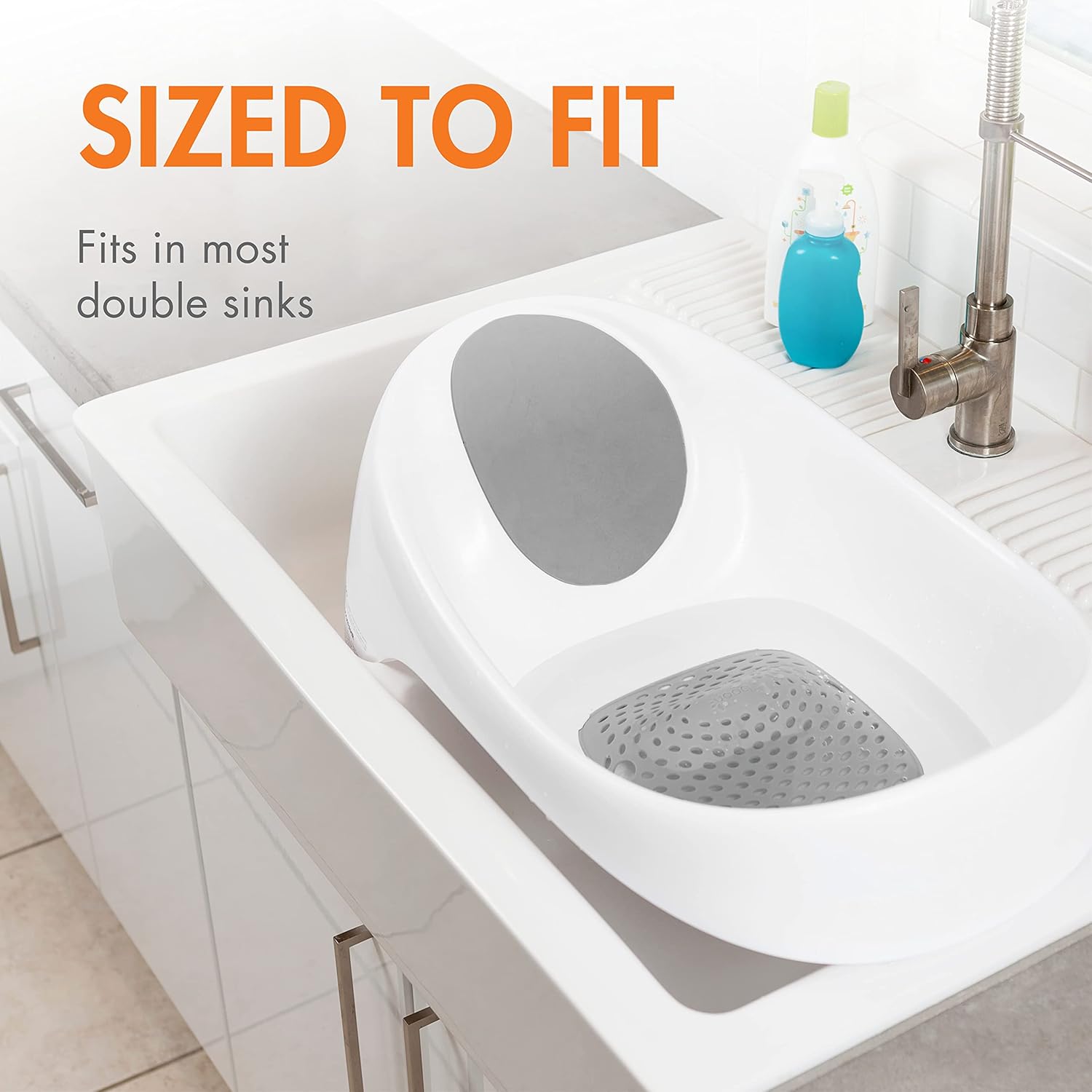 Boon Soak 3 Stage Baby Bathtub - Baby Bath Tub with Three Support Positions for Newborn to Toddlers - Gray