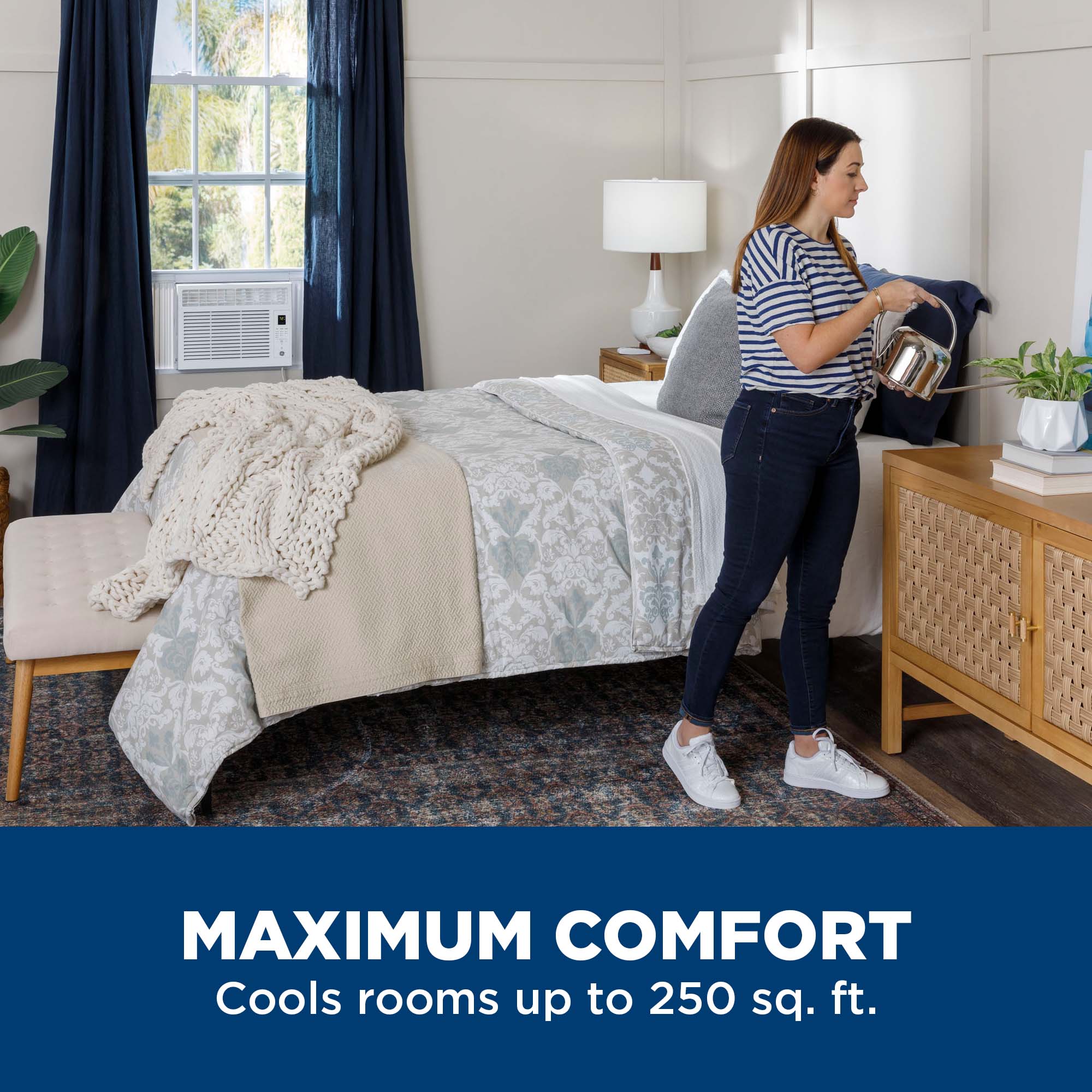 GE 250-sq ft Window Air Conditioner with Remote ( 115-Volt , 6000-BTU )