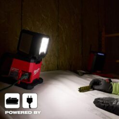 Milwaukee M18 18-Volt Lithium-Ion Cordless 4500 Lumens ROVER Dual Power Triple-Panel Flood & Area Light (Tool-Only) 2368-20