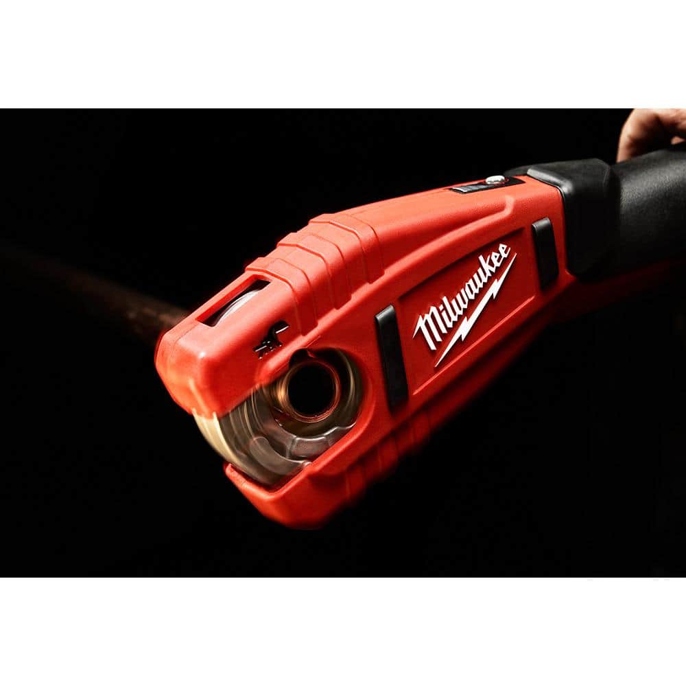 Milwaukee M12 12V Lithium-Ion Cordless Copper Tubing Cutter Kit with 1.5 Ah Battery, Charger and Hard Case 2471-21