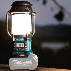 Makita 40V max XGT Cordless Lantern with Radio, Tool Only GRM04