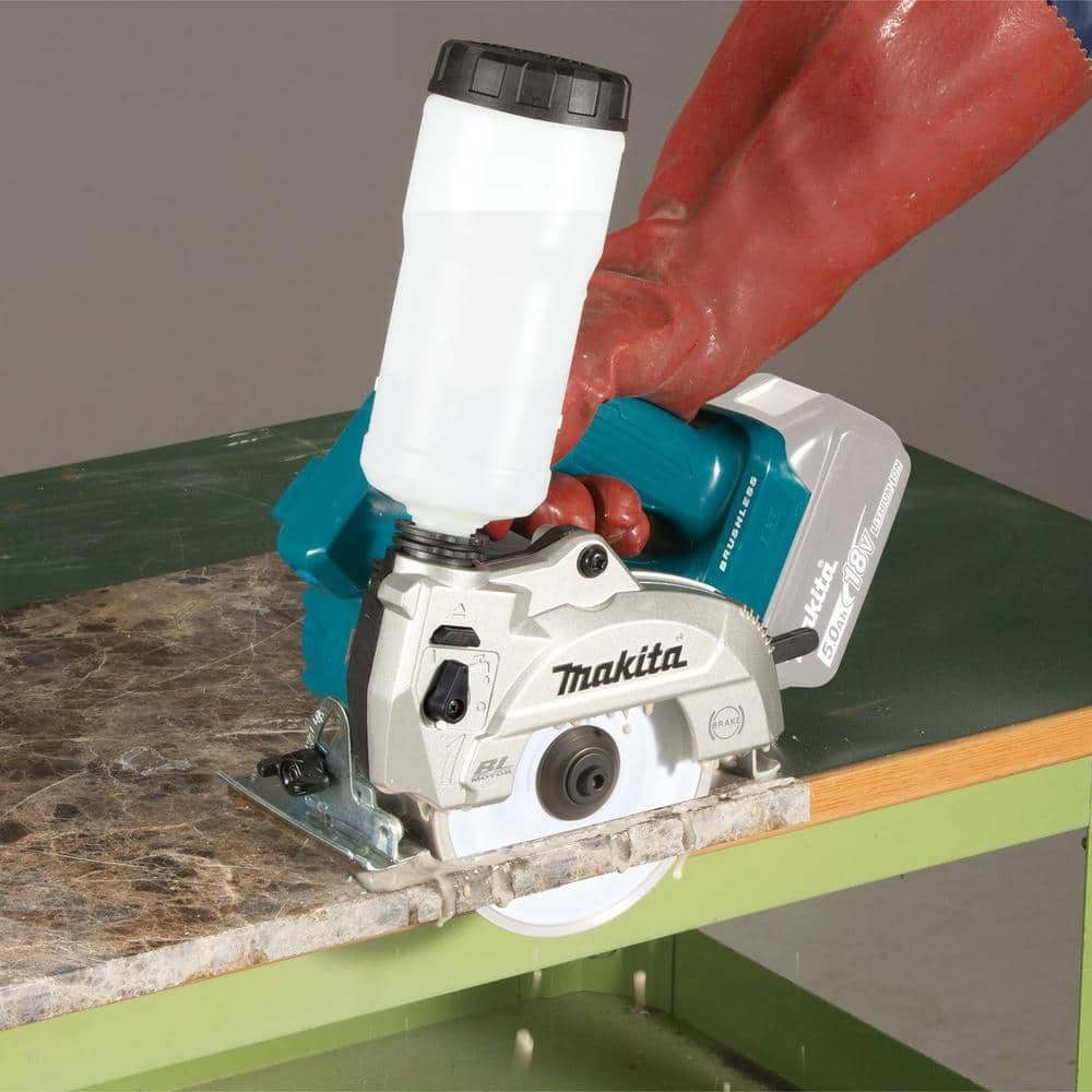 Makita 18V LXT Lithium-Ion Brushless Cordless 5 in. Wet/Dry Masonry Saw (Tool Only) XCC01Z