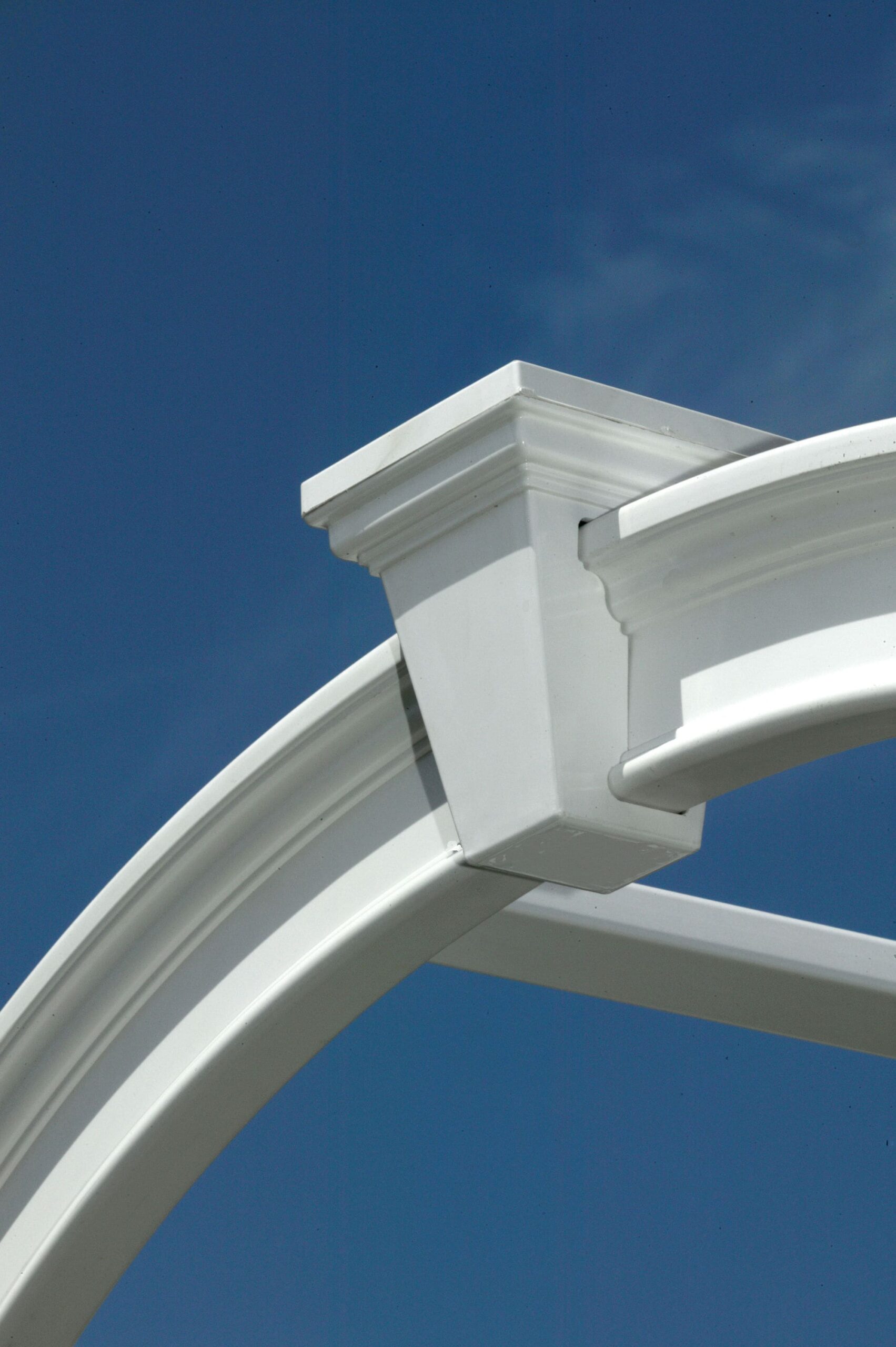 Vita Classic 4.08-ft W x 7.63-ft H Arched White PVC Garden Arbor