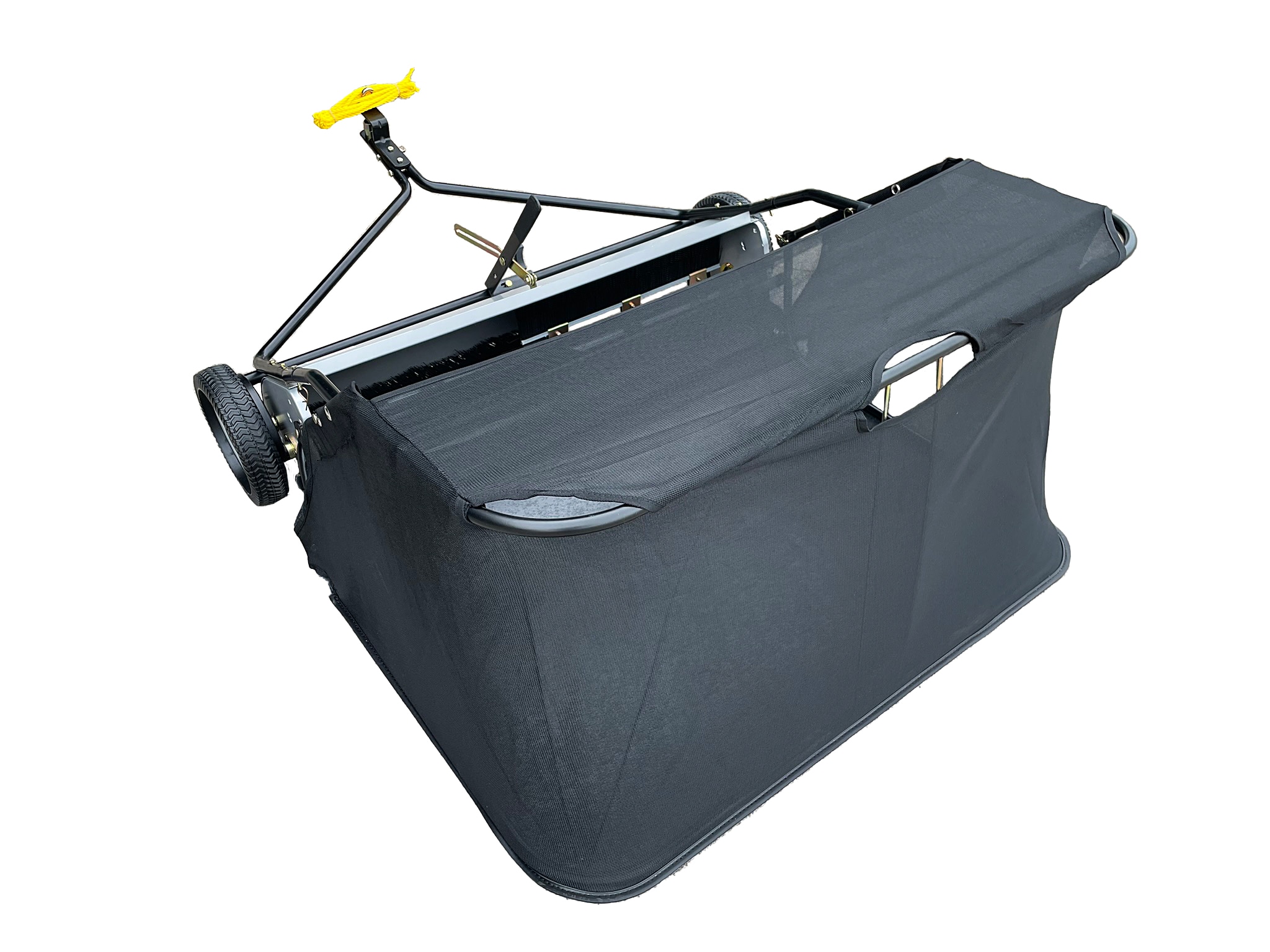 Yard Commander Lawn Sweeper 42-Inches 17.79-Cu. Feet Tow Lawn Sweeper