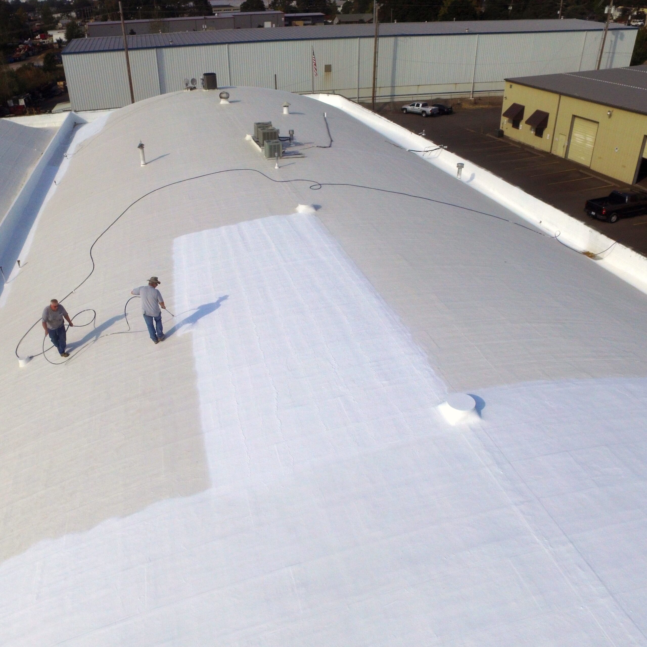 AMES Maximum Stretch 5-gallon White Elastomeric Reflective Roof Coating