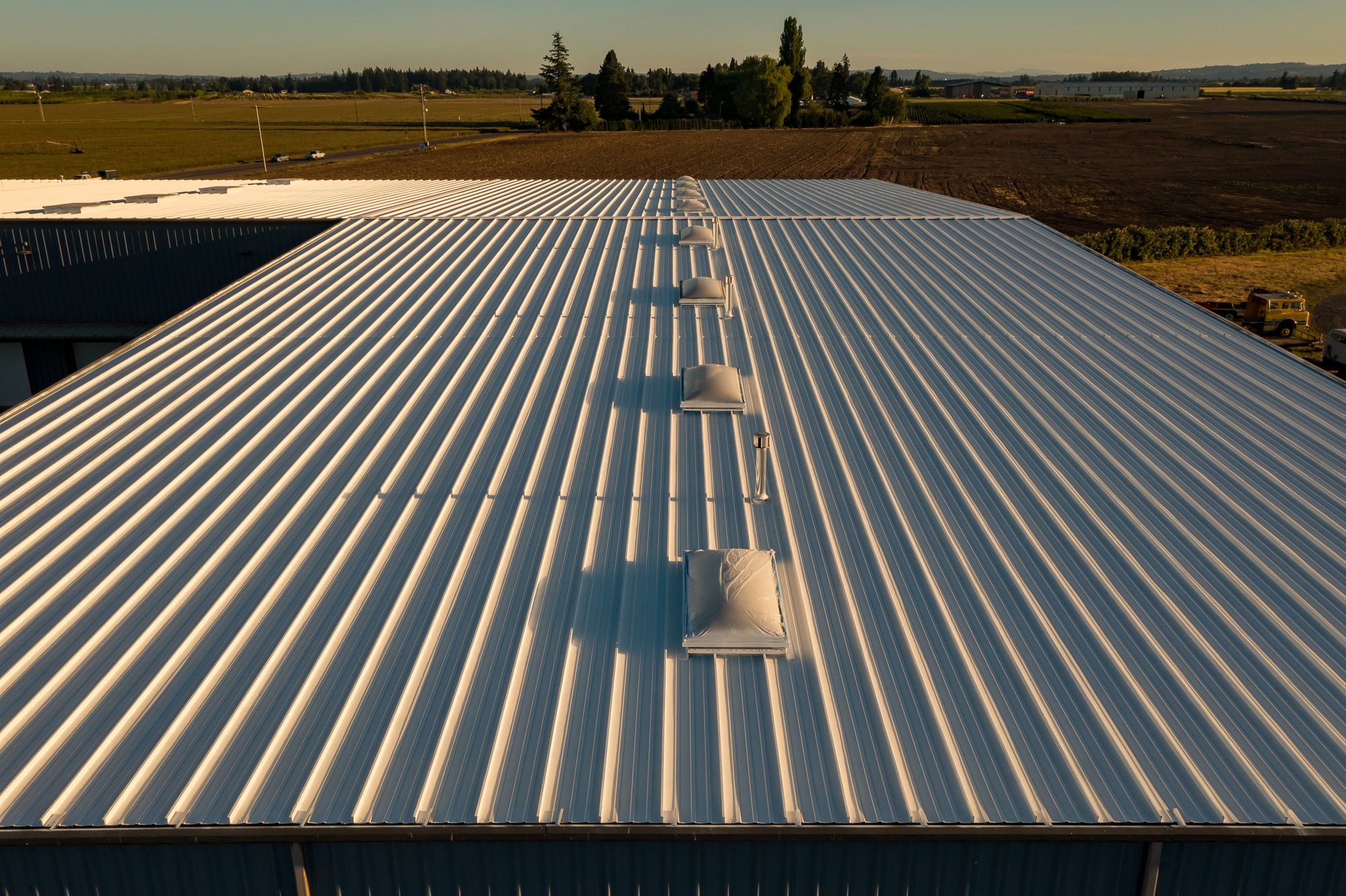 AMES Maximum Stretch 5-gallon White Elastomeric Reflective Roof Coating