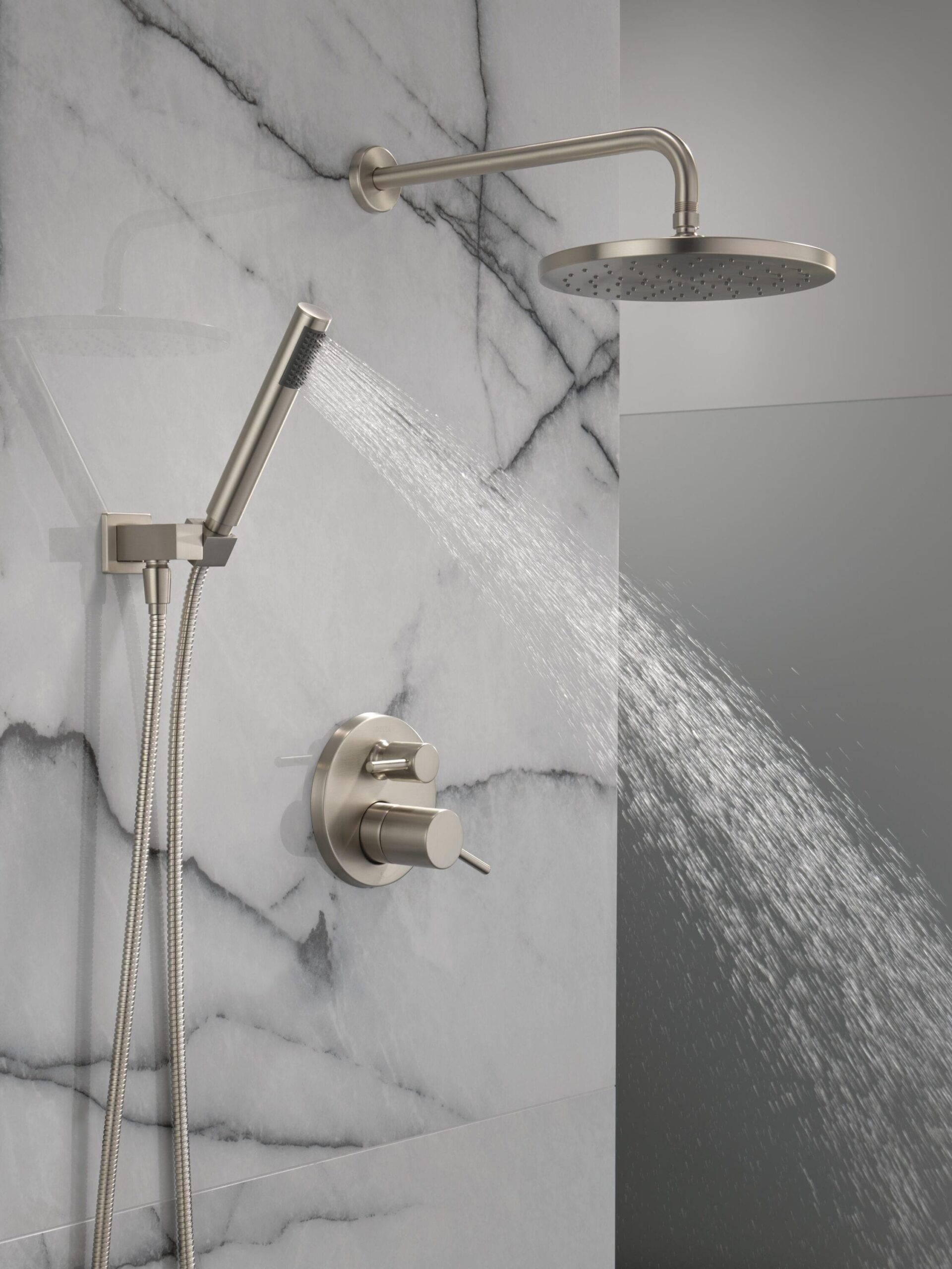 Delta Modern SpotShield Stainless 2-handle Single function 10-Inches Round Shower Faucet