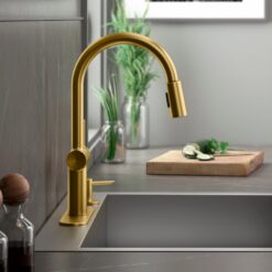 KOHLER Koi Vibrant Brushed Moderne Brass Single Handle Deck-mount Pull-down Kitchen Faucet with Sprayer ( Deck Plate Included ) (Soap Dispenser Included)