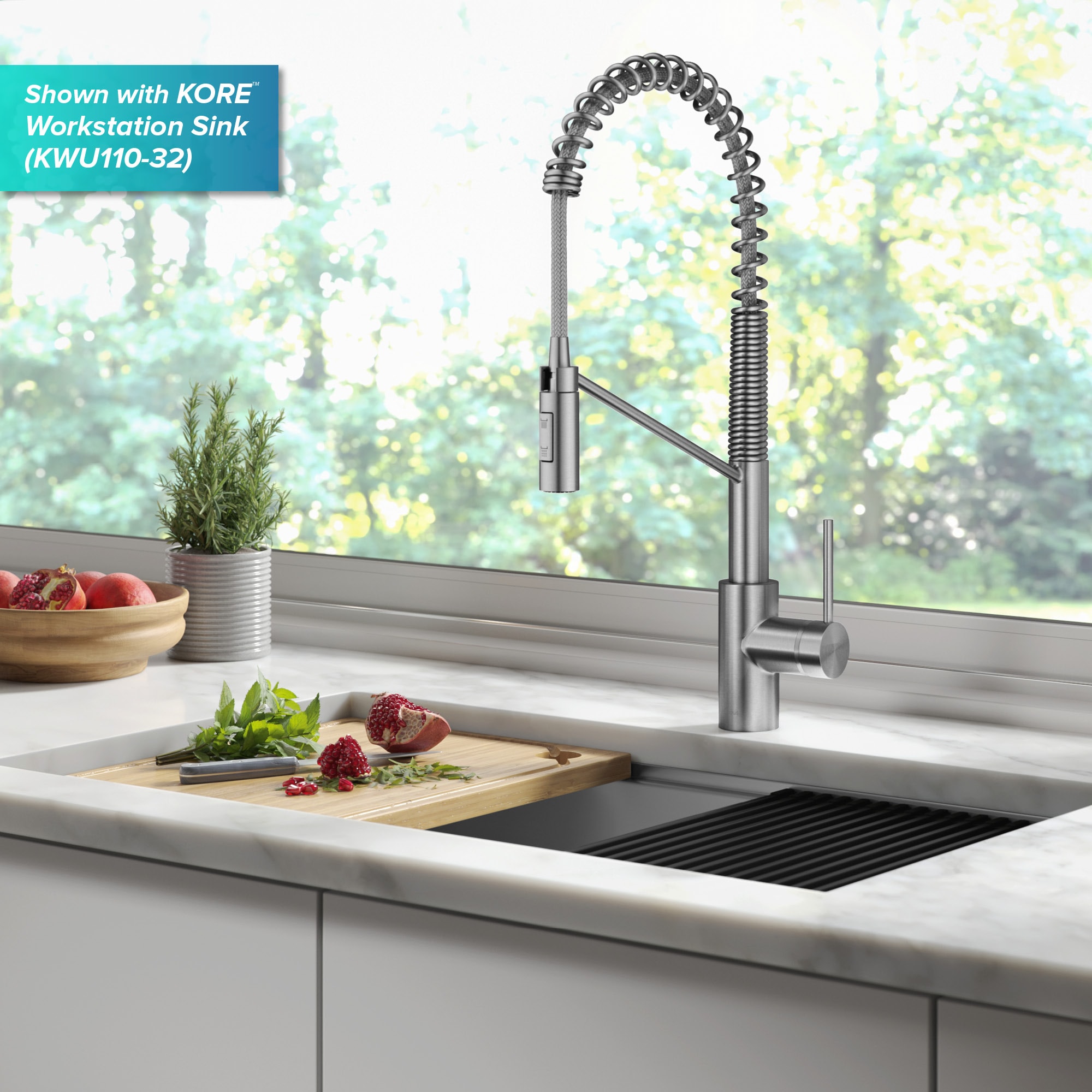 Kraus Oletto Spot Free Stainless Steel Single Handle Deck-mount Touchless Pull-down Kitchen Faucet with Sprayer ( Deck Plate Included )