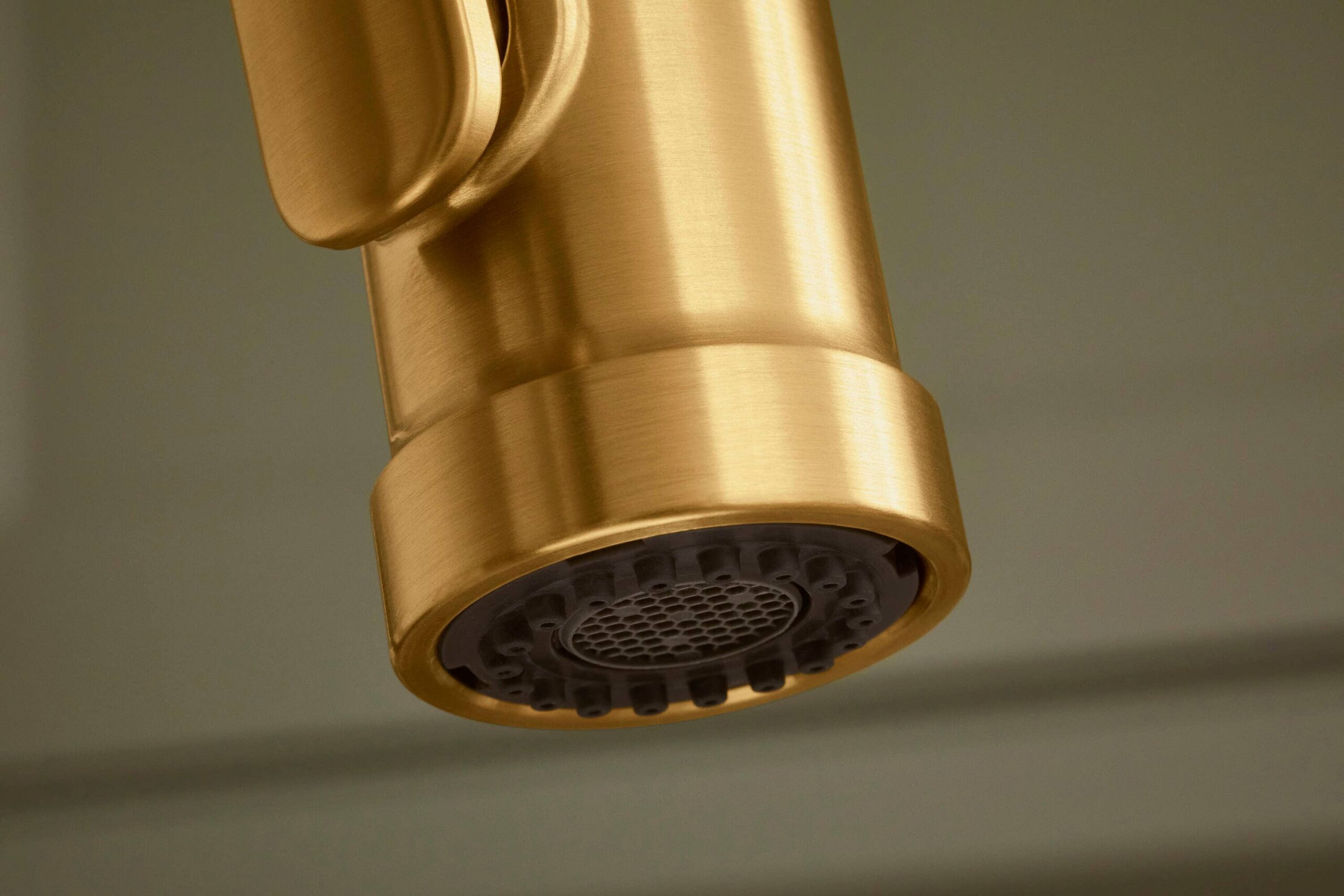 KOHLER Edalyn by Studio McGee Vibrant Stainless Single Handle Deck-mount Pull-down Kitchen Faucet with Sprayer