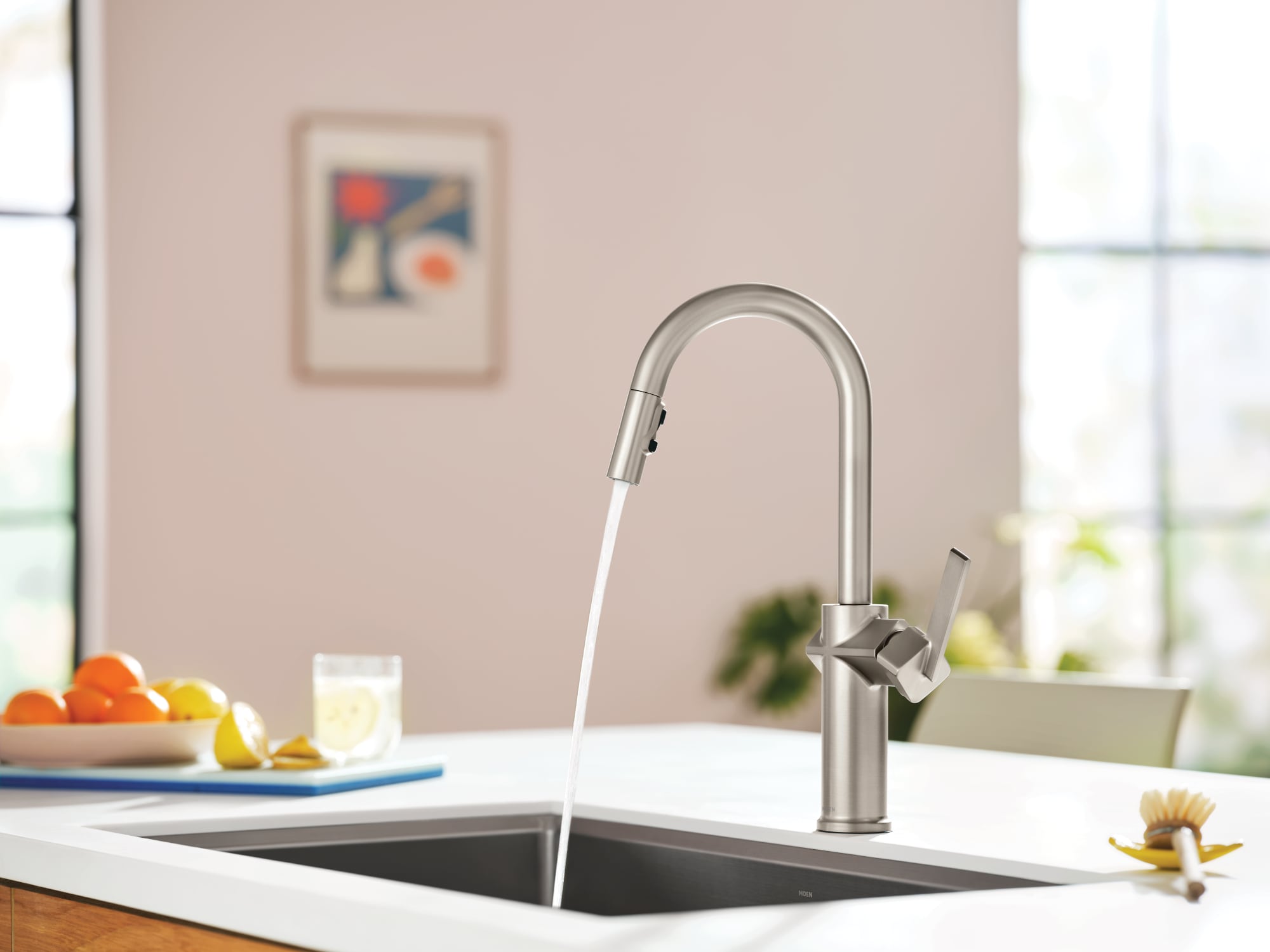 Moen Joric Spot Resist Stainless Single Handle Deck-mount Pull-down Kitchen Faucet with Sprayer ( Deck Plate Included )