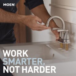 Moen Adler Spot Resist Stainless Single Handle Deck-mount Pull-down Kitchen Faucet with Sprayer ( Deck Plate Included )