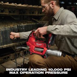 Milwaukee M18 18V Lithium-Ion Cordless Grease Gun 2-Speed with (2) 1.5Ah Batteries, Charger, Tool Bag 2646-22CT