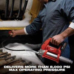 Milwaukee M12 12V Lithium-Ion Cordless Grease Gun Kit with One 3.0 Ah Battery, Charger and Tool Bag 2446-21XC