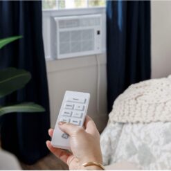 GE - 150 Sq. Ft 5000 BTU Window Air Conditioner - White