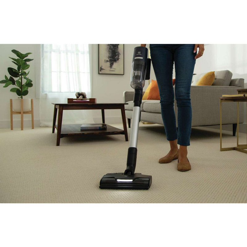 Electrolux EHVS85H3AD Ultimate800 Multi-Surface Cordless Stick Vacuum in Denim Blue