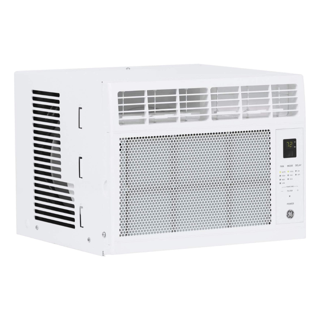 GE - 250 Sq. Ft. 6000 BTU Window Air Conditioner - White