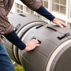 Lifetime 100 Gallons Plastic Odor Resistant Outdoor Tumbler Composter with Latching Lid
