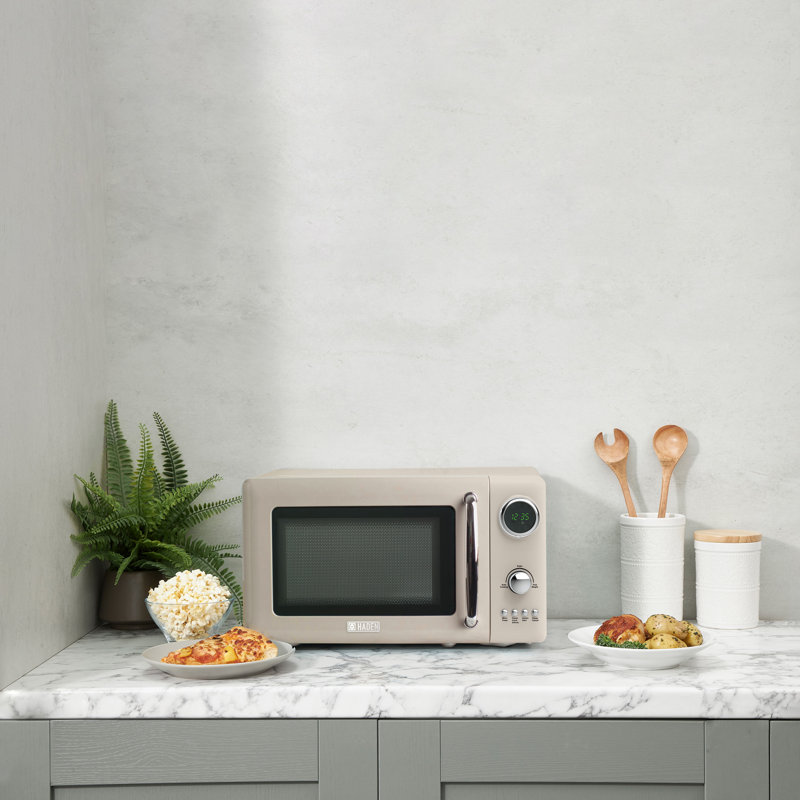 HADEN .7 Cubic Foot Countertop Microwave, Putty