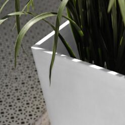 Veradek V-Resin Indoor/Outdoor Taper Planter, Set of 2 (30 inch, White)