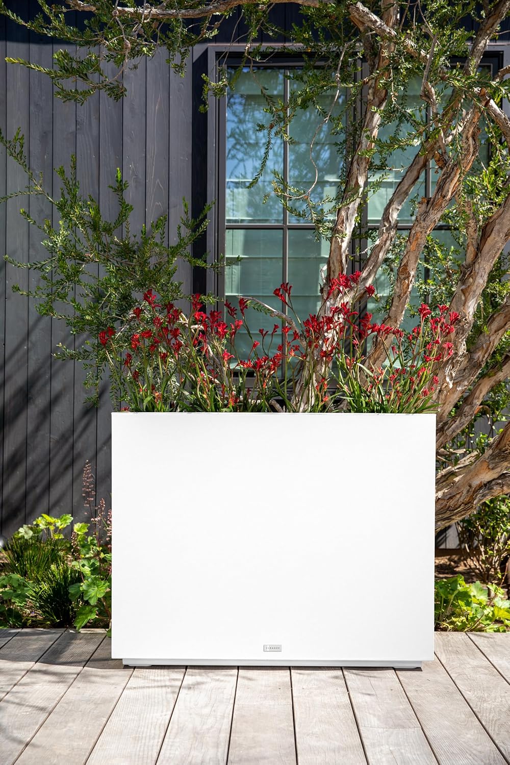 Veradek Span Plastic Box Series Planter - Tall Rectangular,Medium, White