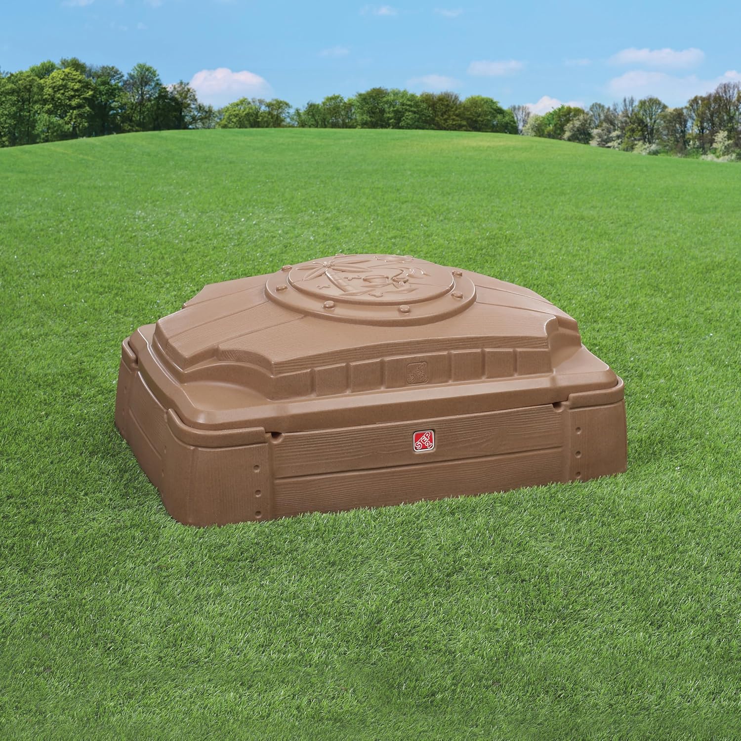 Step2 Play and Store Sandbox With Cover
