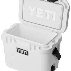 YETI Roadie 15 Hard Cooler - White