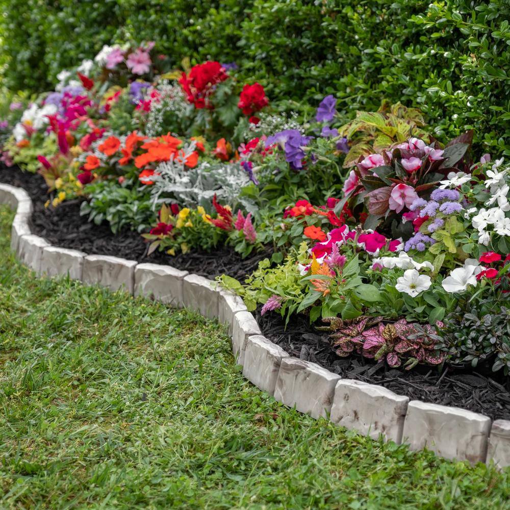 Vigoro Decorative Faux Stone 90 ft. x 2.7 in. Brown Plastic No-Dig Landscape Edging Kit