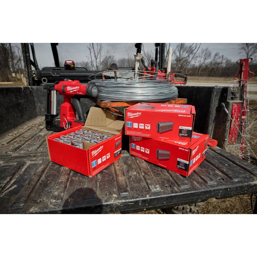 Milwaukee 2 in. 9-Gauge Galvanized Staples for M18 FUEL Utility Fencing Stapler (960 Per Box)