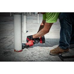 Milwaukee M18 FUEL 18V Lithium-Ion Brushless Cordless HACKZALL Reciprocating Saw W/ M18 5.0 Ah Battery