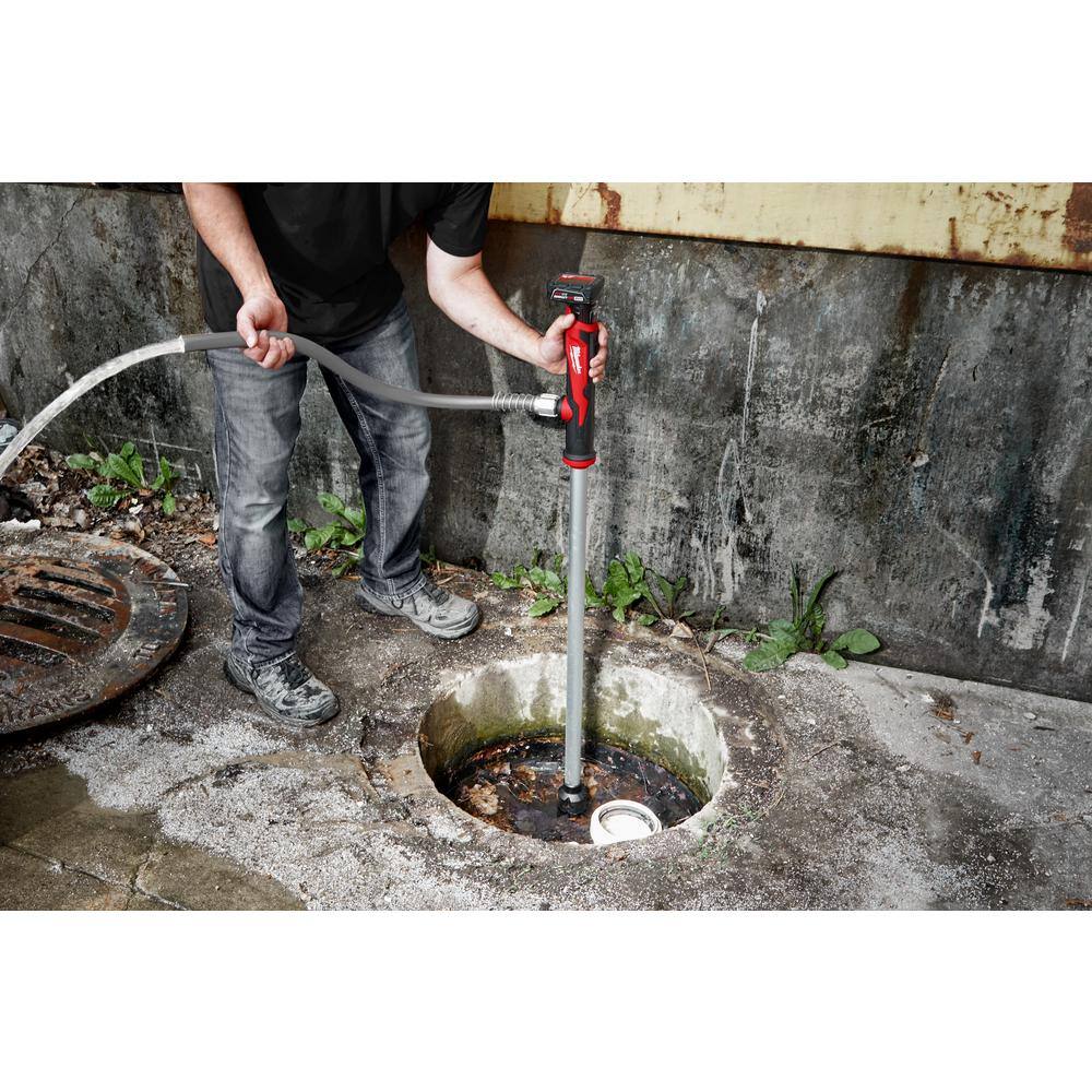 Milwaukee M12 12-Volt Lithium-Ion Cordless 9 GPM 0 HP Submersible Stick Water Transfer Pump w/M12 4.0Ah Batt and Charger
