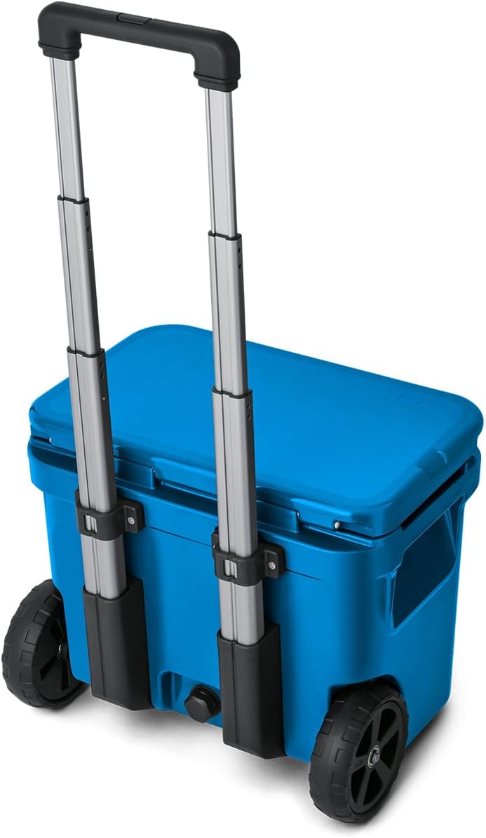 YETI Roadie 32 Wheeled Cooler, Big Wave Blue