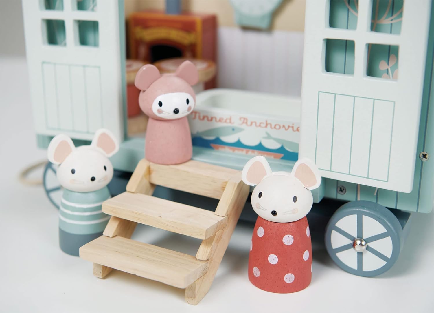 Tender Leaf Toys - Secret Meadow Shepherd’s Hut