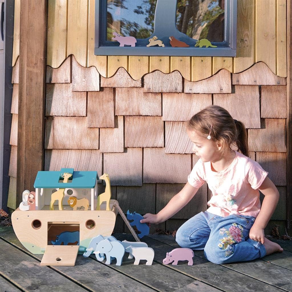 Tender Leaf Toys Noah’s Wooden Ark – Animal Shape Sorter