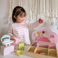 Tender Leaf Toys - Sweetie Pic’n’Mix Shop - Colorful Wood Retro-Style Candy Shop Play Set for Kids