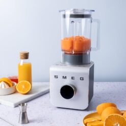 SMEG BLC01 Professional High-Performance Blender – 1.5L Tritan Jug, Powerful 1250W Motor for Smoothies, Soups & More