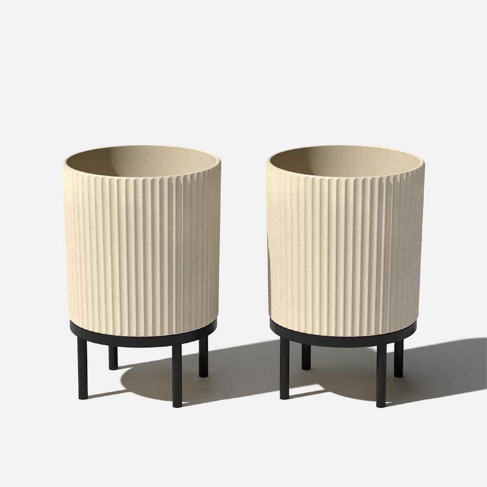 Veradek Demi 16 in. Raised with Stand Round Sand Plastic Planter with Black Stand (2-Pack) DMSTV16TBL-2PK